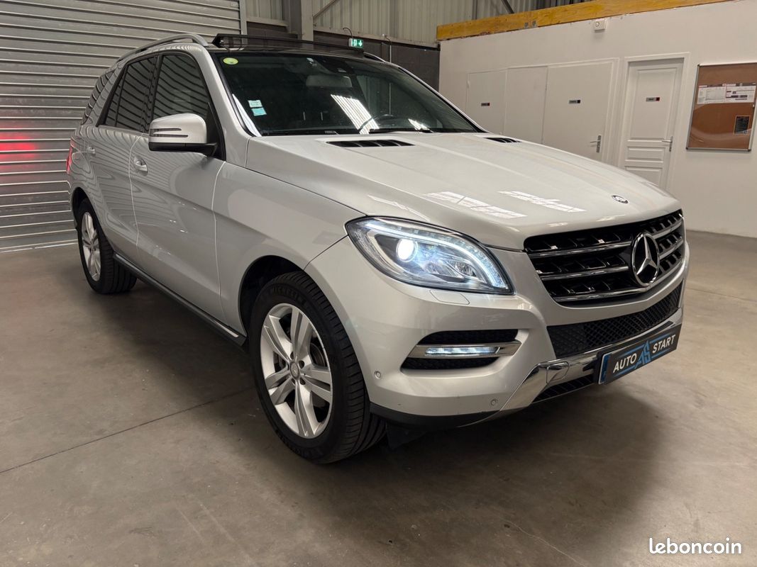 Mercedes ML 250 CDI 7G-DCT / ENTRETIEN MERCEDES / TOIT OUVRANT PANO / ATTELAGE / SIEGES AV ELEC & CHAUFFANTS (image 6)