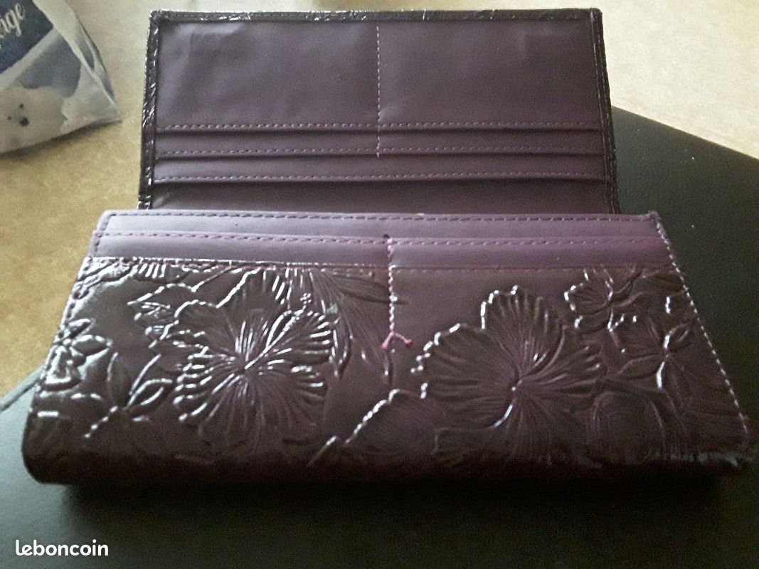 Portefeuille et porte monnaie simili cuir fleuri violet (image 2)
