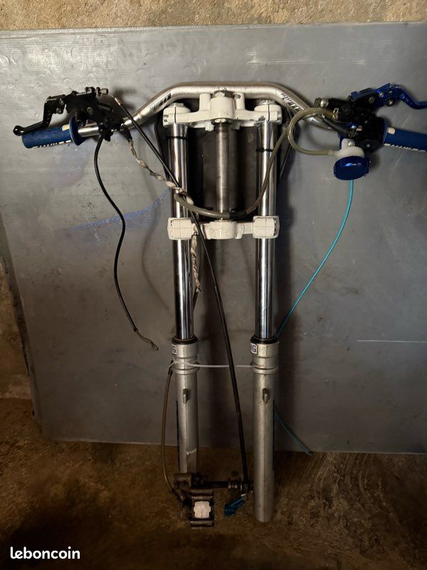 Fourche marzocchi simple (image 1)