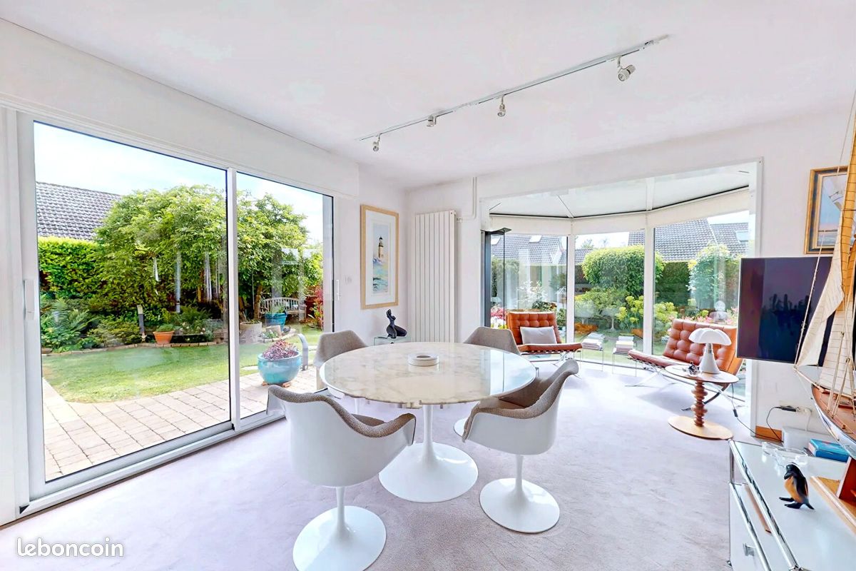 Maison 6 pièces 189 m² · à Fontenay-Trésigny · 189 m² · 448 500 €