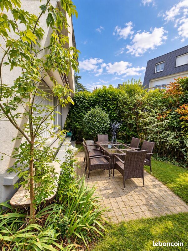 Appartement 5 pièces 92 m² · à Coubron · 92 m² · 255 000 €