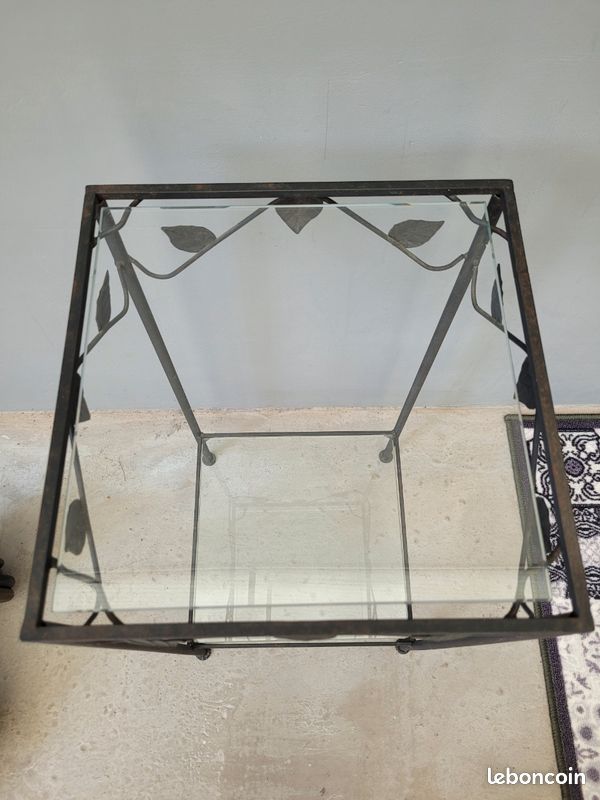 Petite étagère métal et verre (image 2)