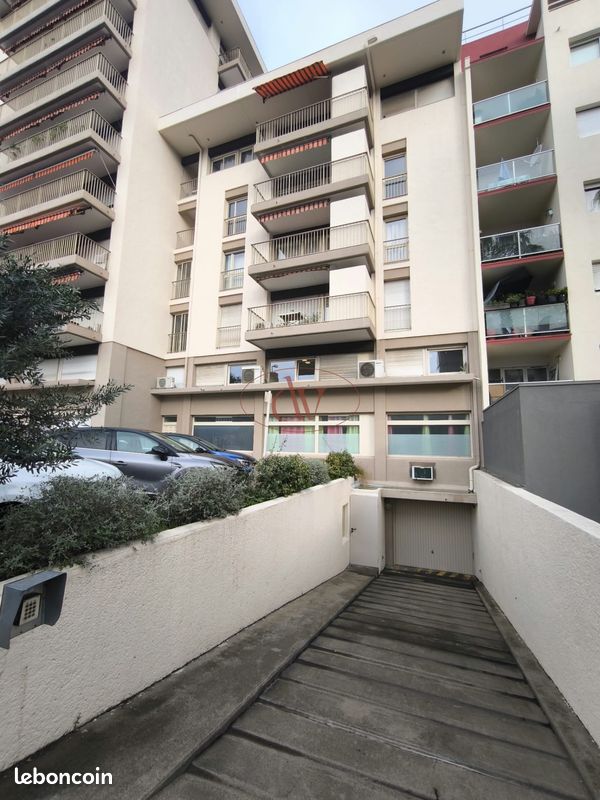 Parking 16 m² · à Perpignan · 16 m² · 24 000 €