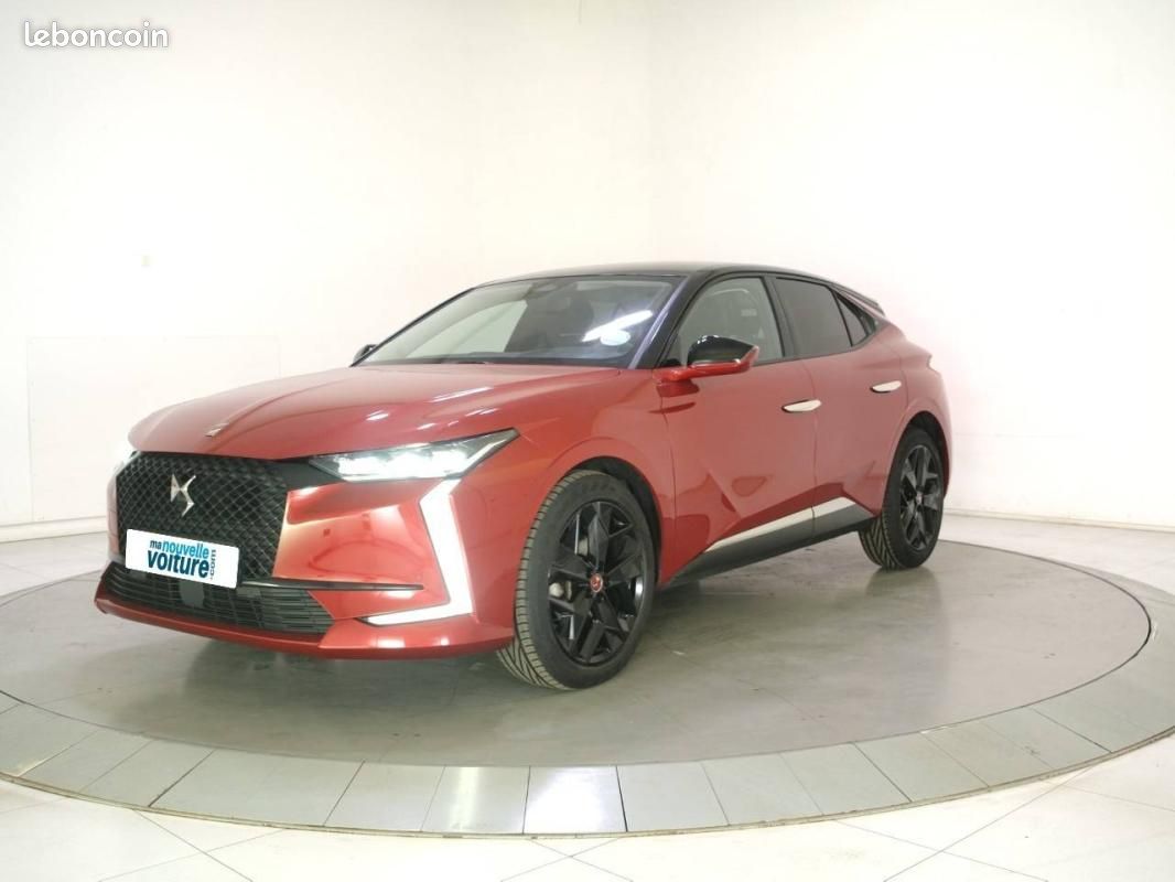 DS 4 BlueHDi 130 EAT8 - Performance Line+ (image 1)