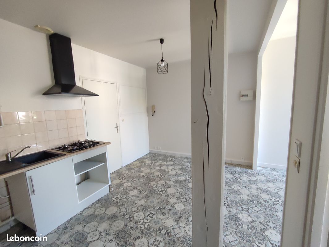Appartement 2 pièces 34 m² · à Ruffec · 34 m² · 460 €/mois