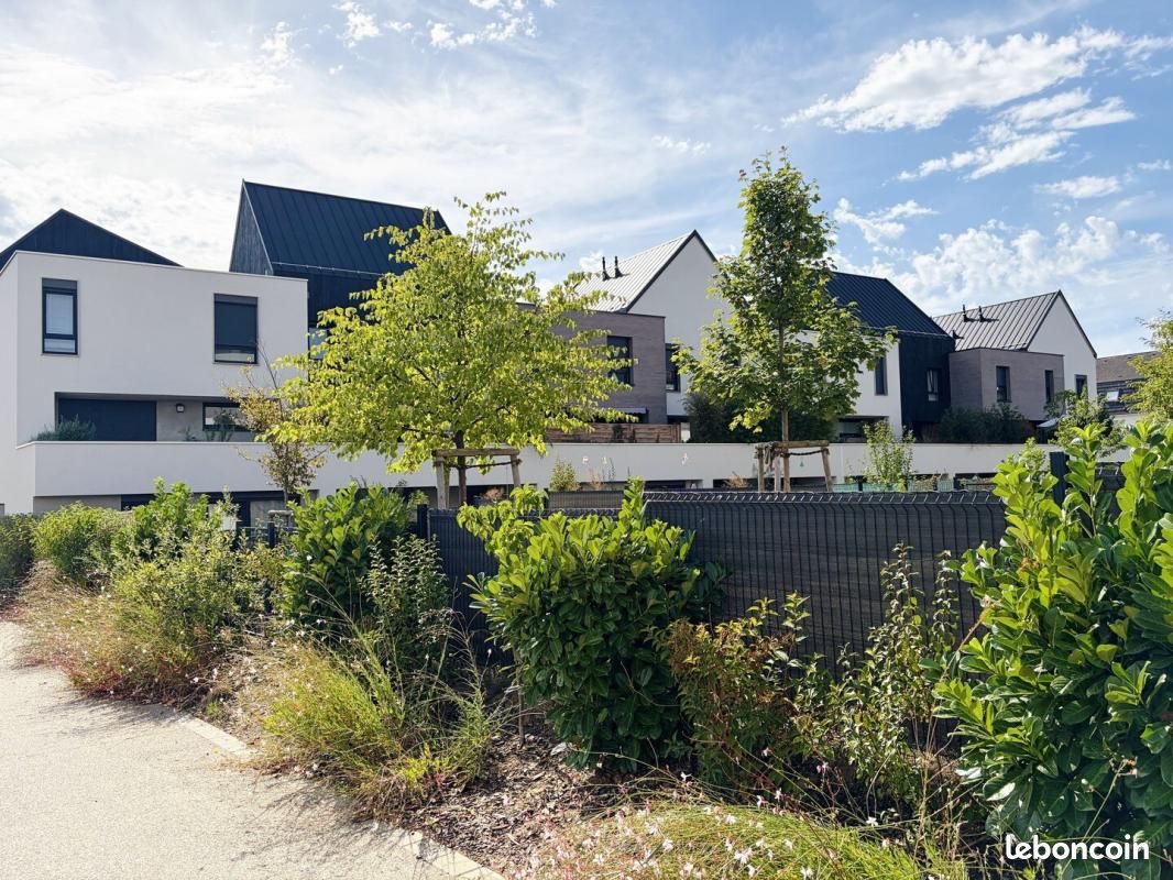 Appartement 4 pièces 85 m² · à Oberhausbergen · 85 m² · 373 000 €
