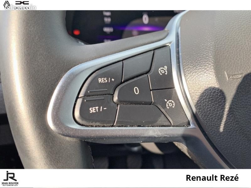 Renault Clio 1.0 TCe 90ch Techno - 25 (image 24)