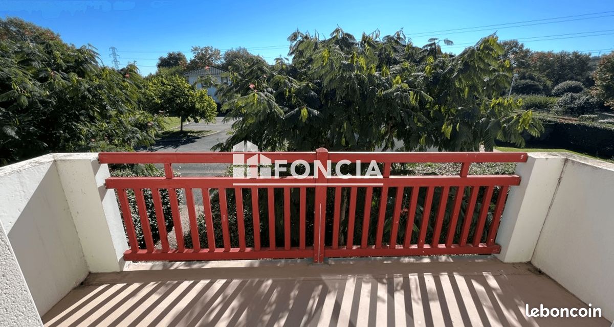 Appartement 3 pièces 54 m² · à Mourenx · 54 m² · 596 €/mois