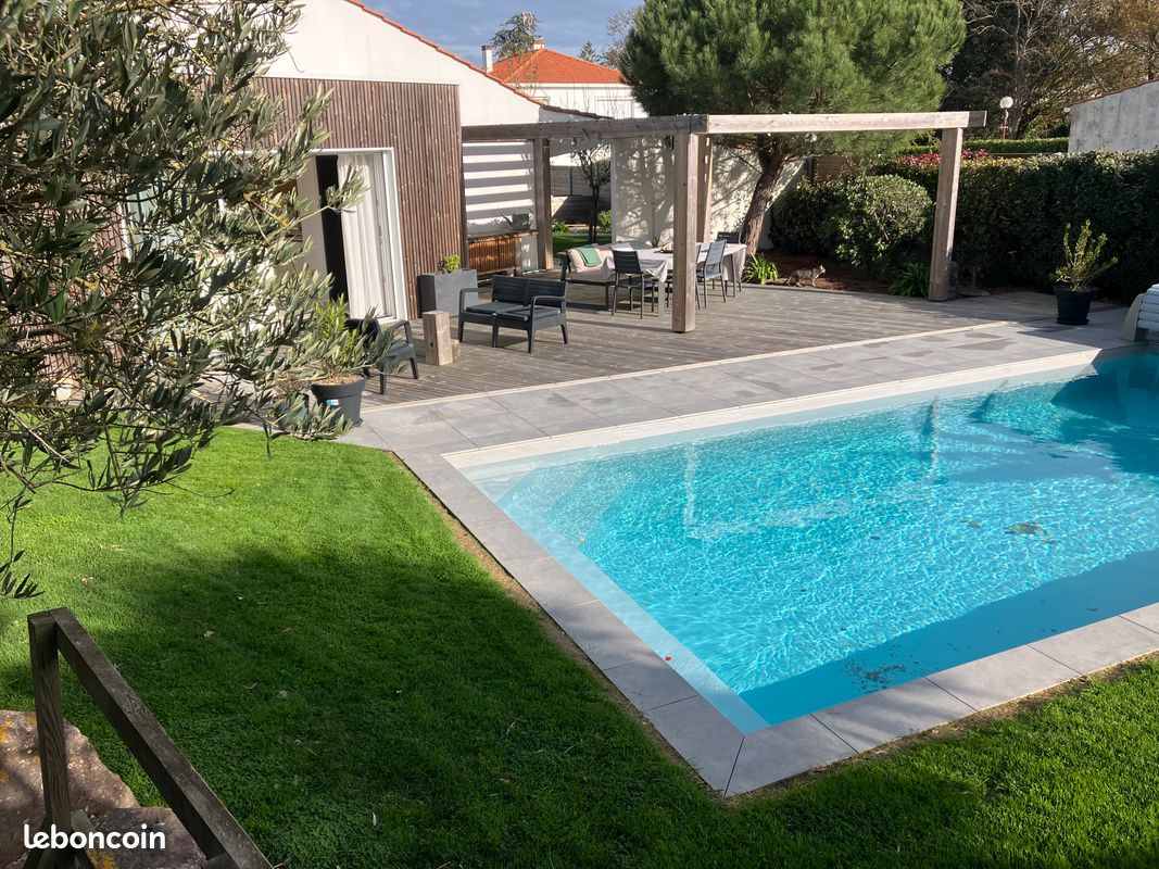 Maison 5 pièces 167 m² · à Le Fenouiller · 167 m² · 580 500 €