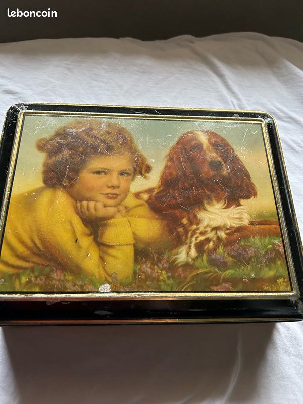 Boîte à gâteaux ancienne (image 1)