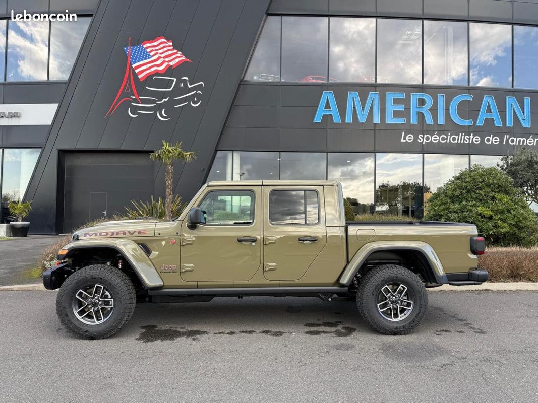 Jeep gladiator v6 3.6l mojave x (image 2)