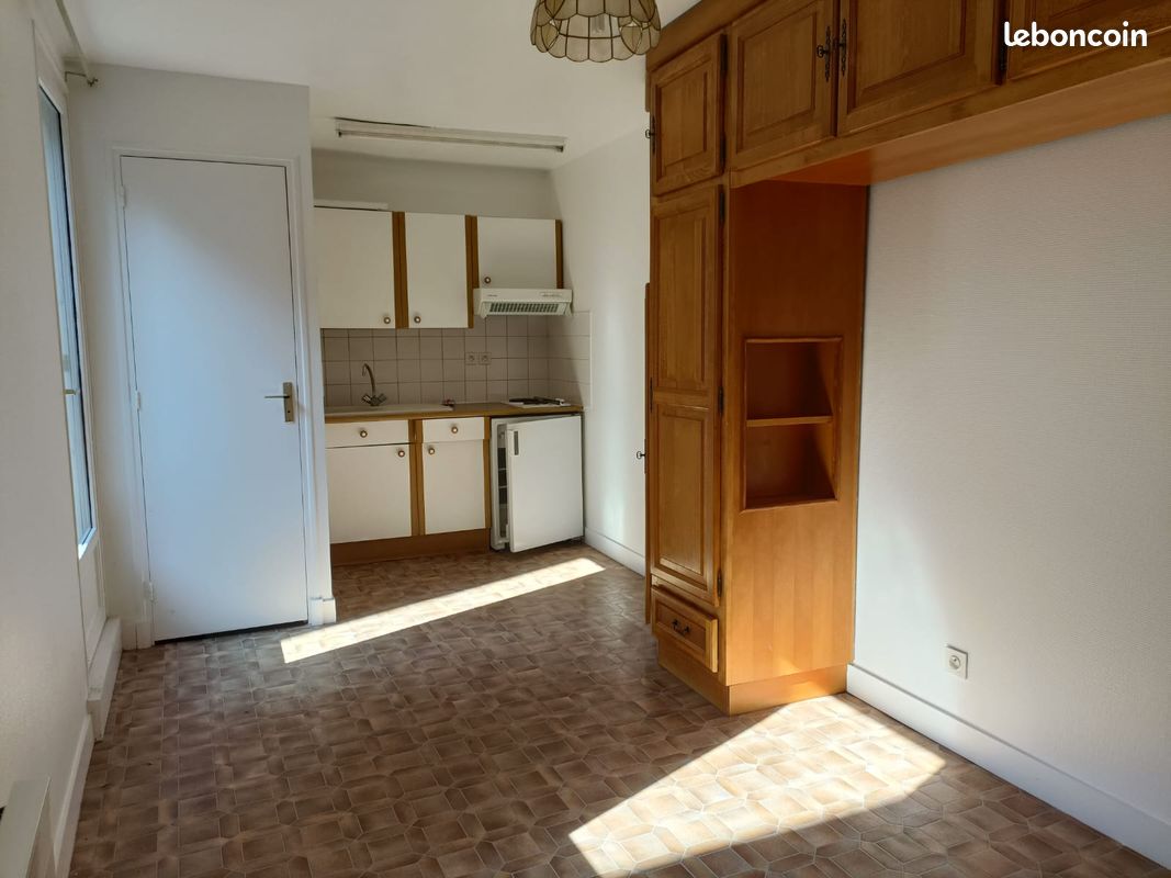 Appartement 1 pièce 18 m² · à Vendôme · 18 m² · 300 €/mois