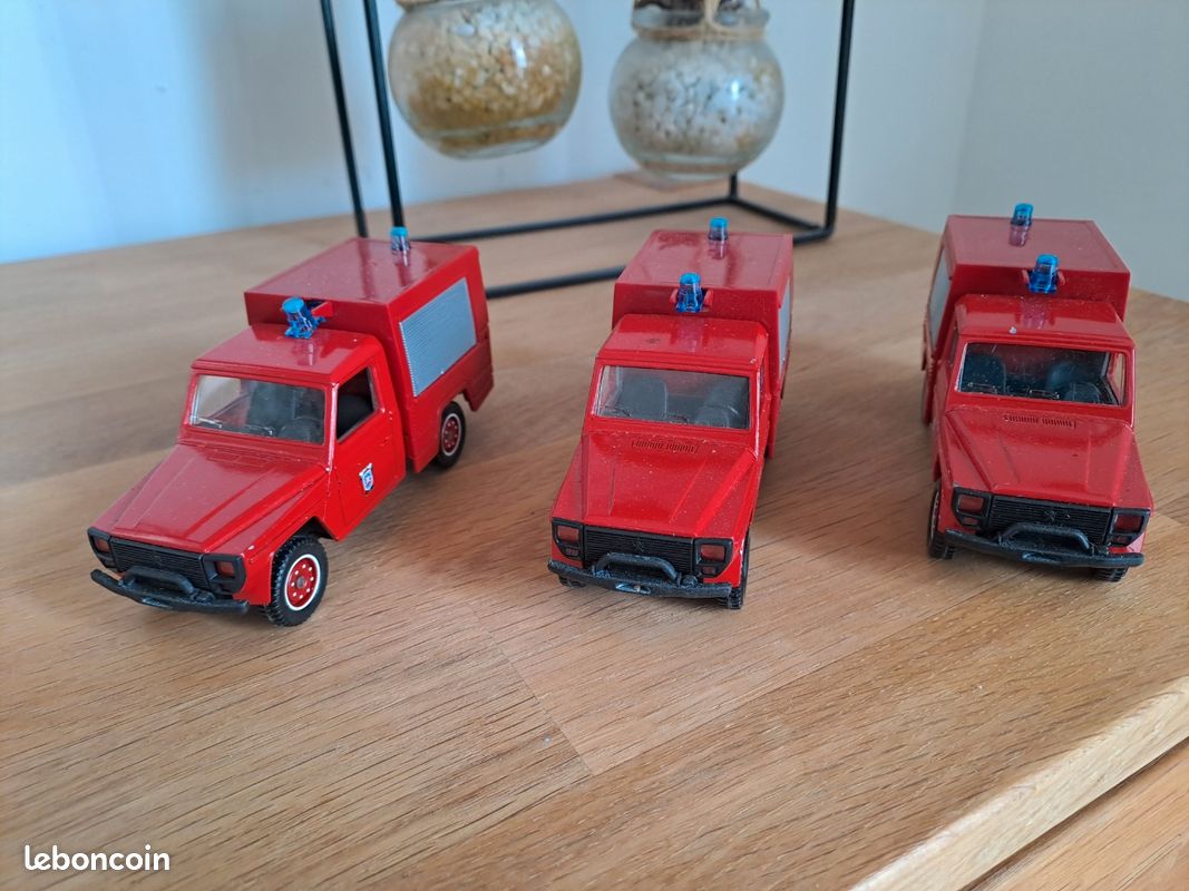 PEUGEOT P4 POMPIERS SOLIDO 6156 EUR 12,00 - FR
