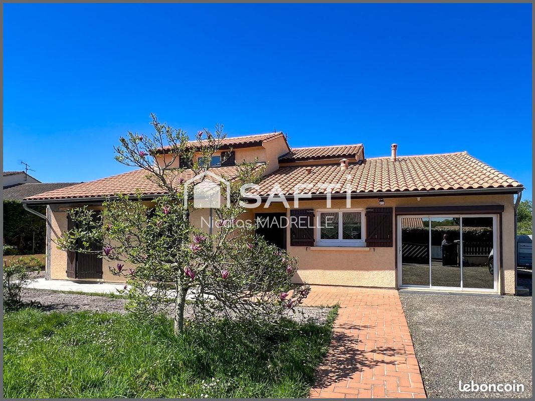 Maison 6 pièces 136 m² · à Lormont · 136 m² · 363 000 €