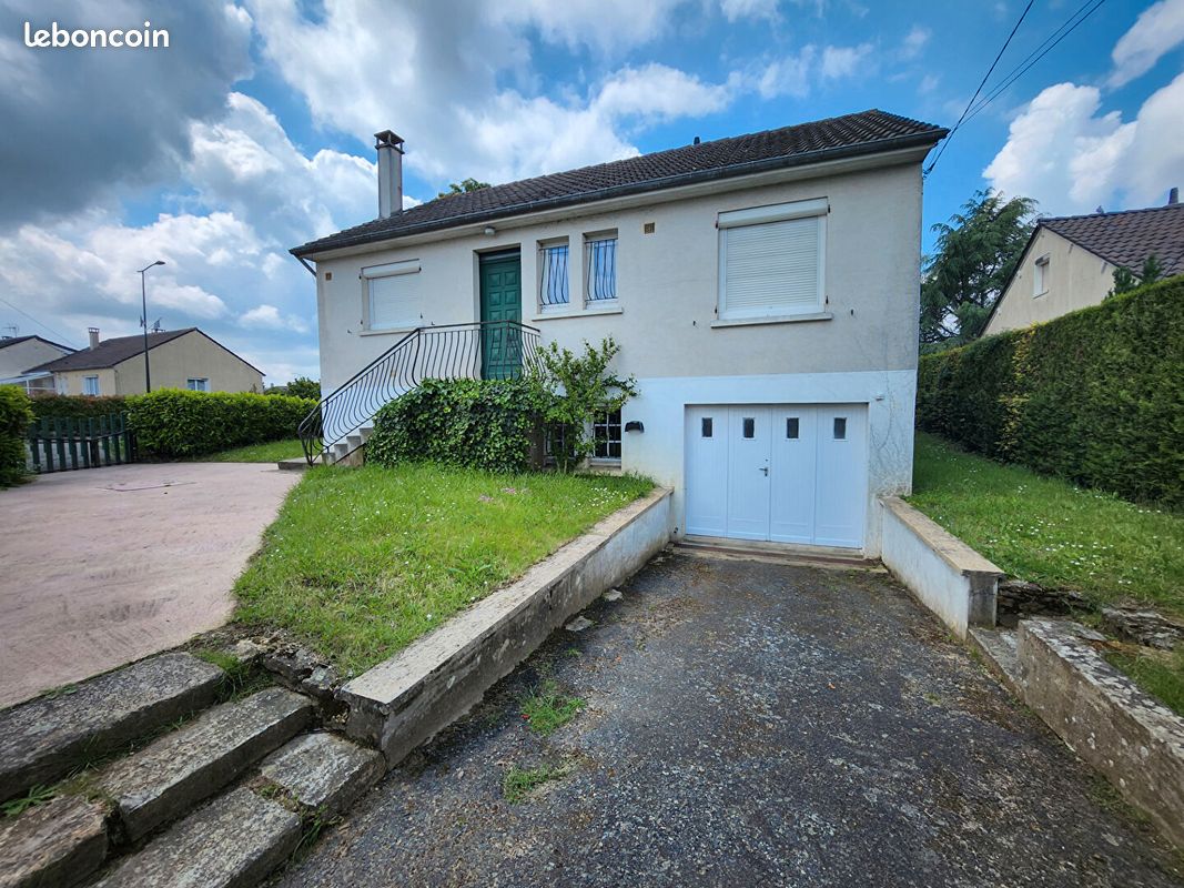 Maison 3 pièces 96 m² · à Mulsanne · 96 m² · 562 €