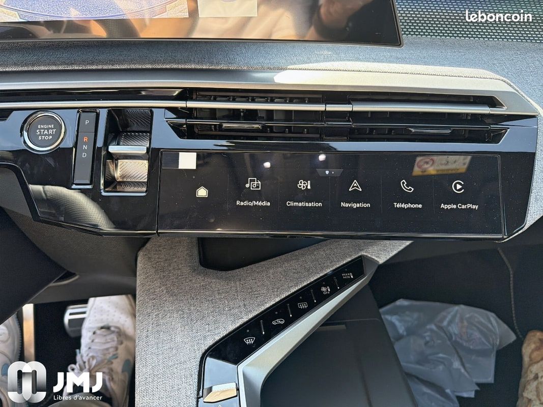 PEUGEOT 3008 Electrique 210 ch 73 kWh GT (image 16)