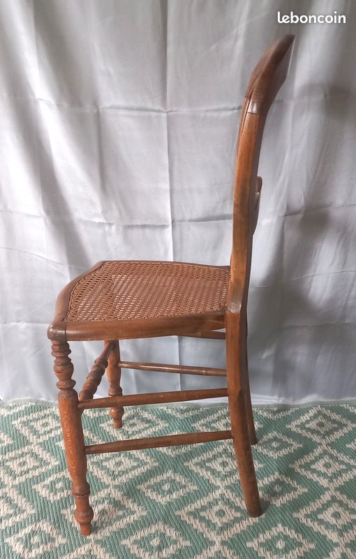 Chaise Louis Philippe en Noyer Assise Cannée (image 3)