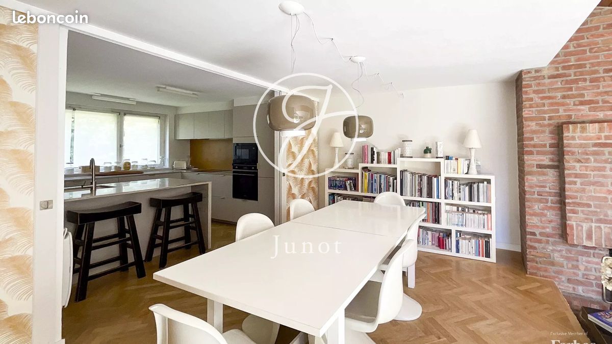 Maison 6 pièces 147 m² · à Mouvaux · 147 m² · 780 000 €