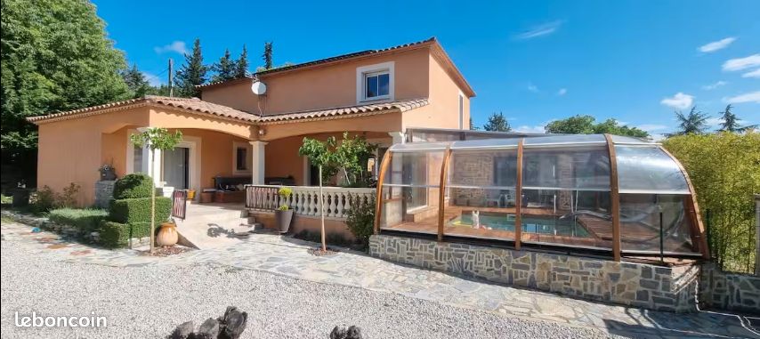 Maison 7 pièces 165 m² · à Cazilhac · 165 m² · 379 000 €