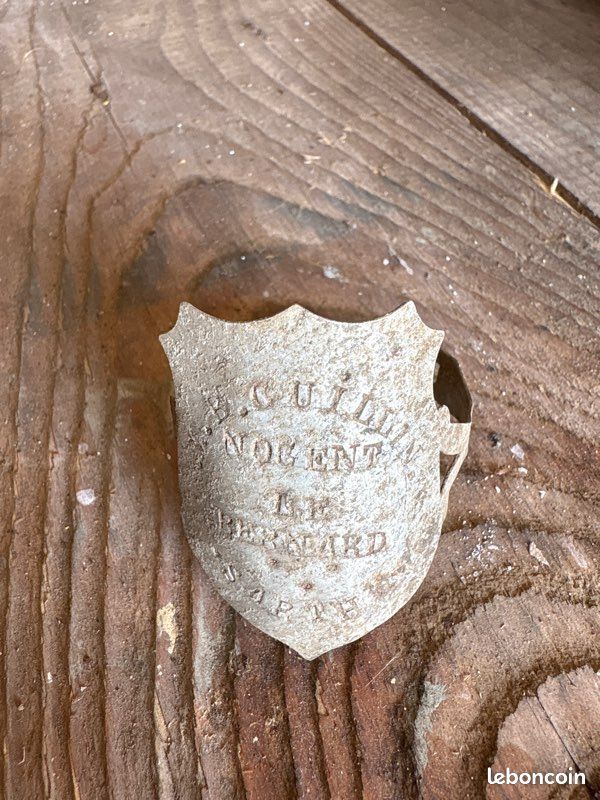 Ancienne Plaque de Vélo Cycles GUILLOREAU LE MANS Ancienne Plaque de Vélo Cycles GUILLOREAU LE MANS