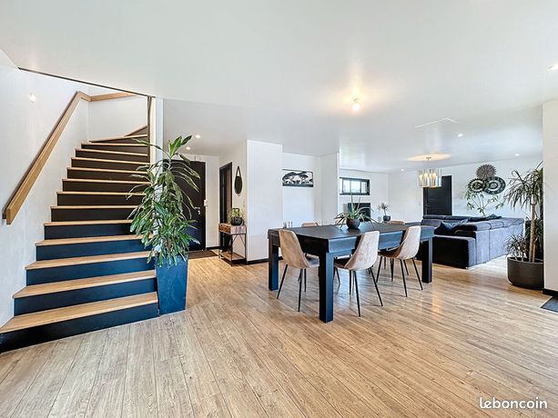 Maison 6 pièces 144 m²