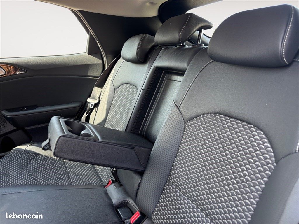Kia Xceed HYBRIDE RECHARGEABLE 1.6 GDI 141CH DCT6 Active (image 34)