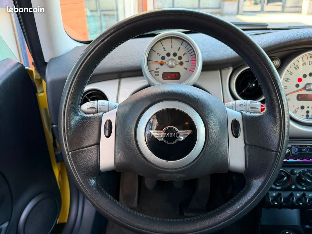 MINI MINI 1.6i - 90 One Standard (image 18)