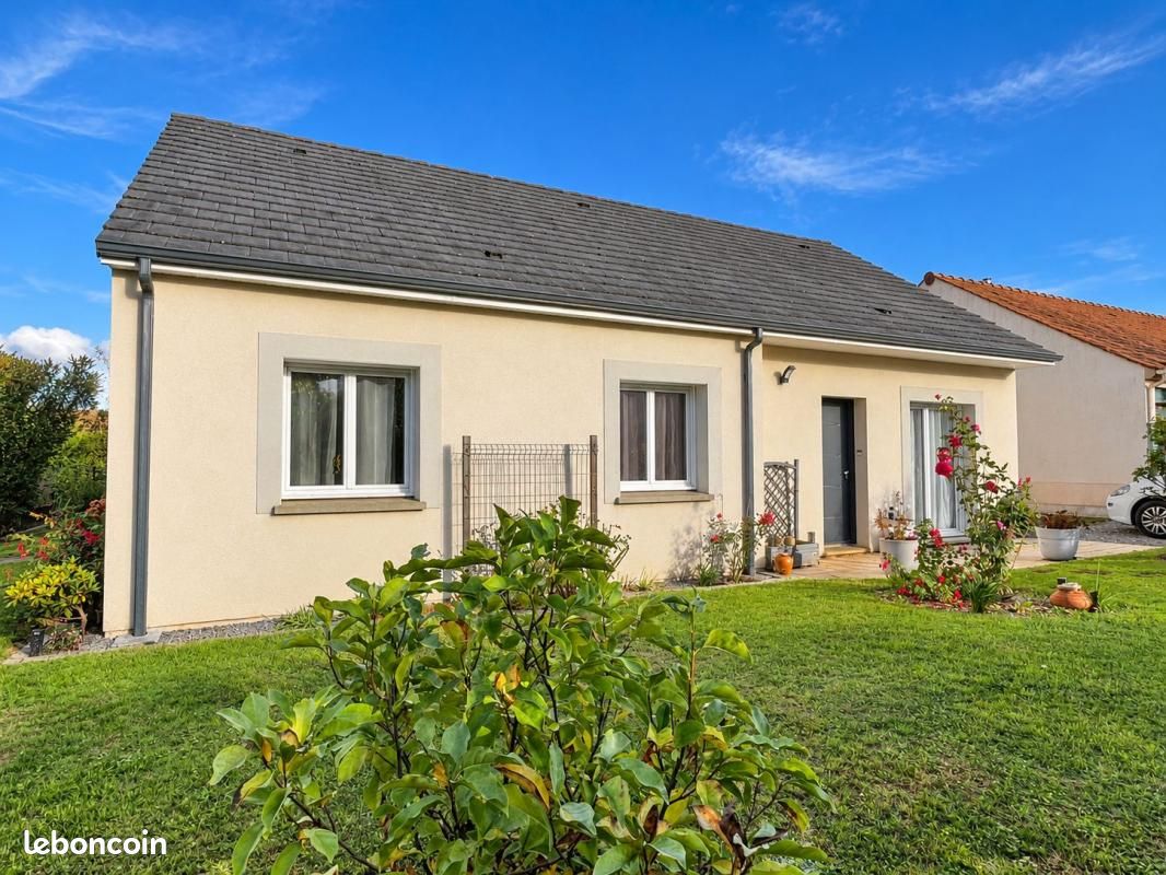 Maison 4 pièces 94 m² · à Savignies · 94 m² · 263 000 €