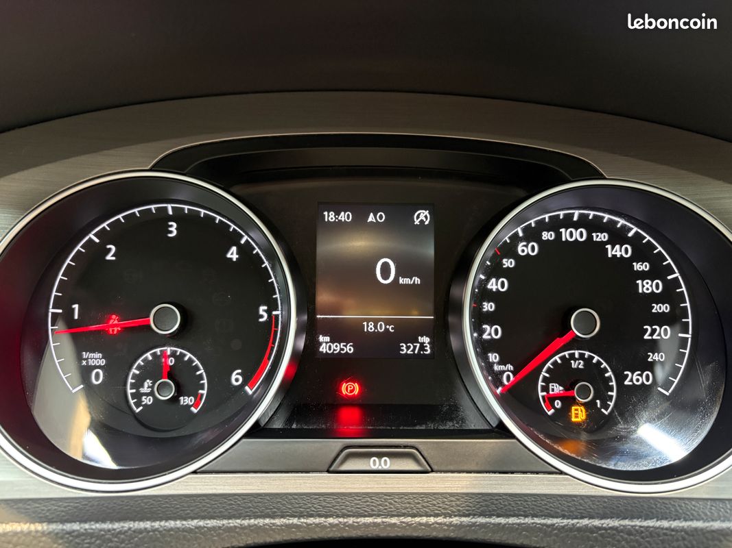 VW GOLF R-Line 1.6TDi 110Ch Superbe Etat 40.956Km (image 14)