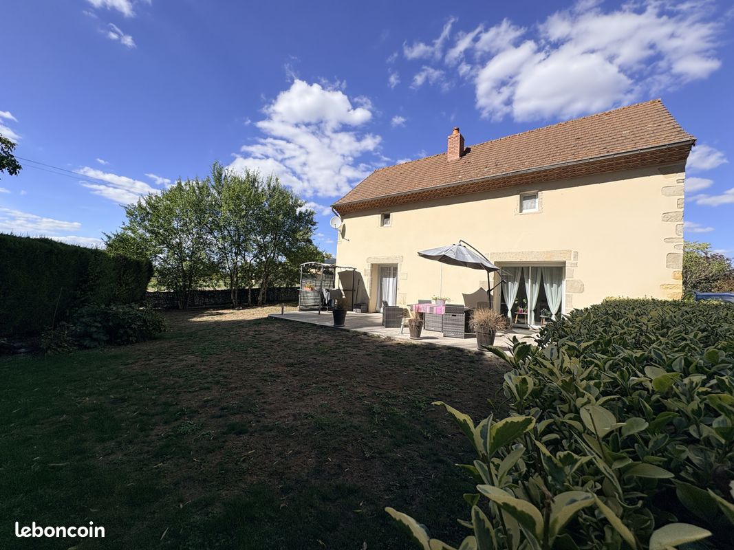Maison 4 pièces 154 m² · à Saint-Genès-du-Retz · 154 m² · 262 900 €