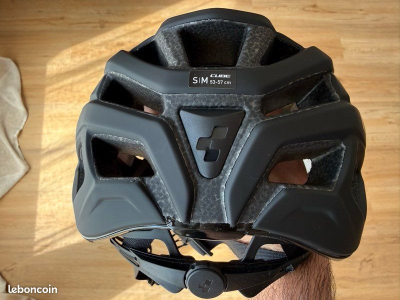 CUBE HELMET ROAD RACE Noir (image 4)
