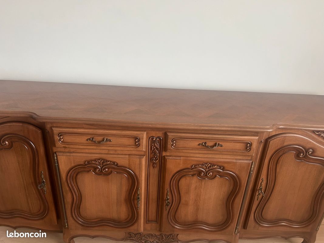 Grand buffet bois massif style Louis XV démontable (image 2)