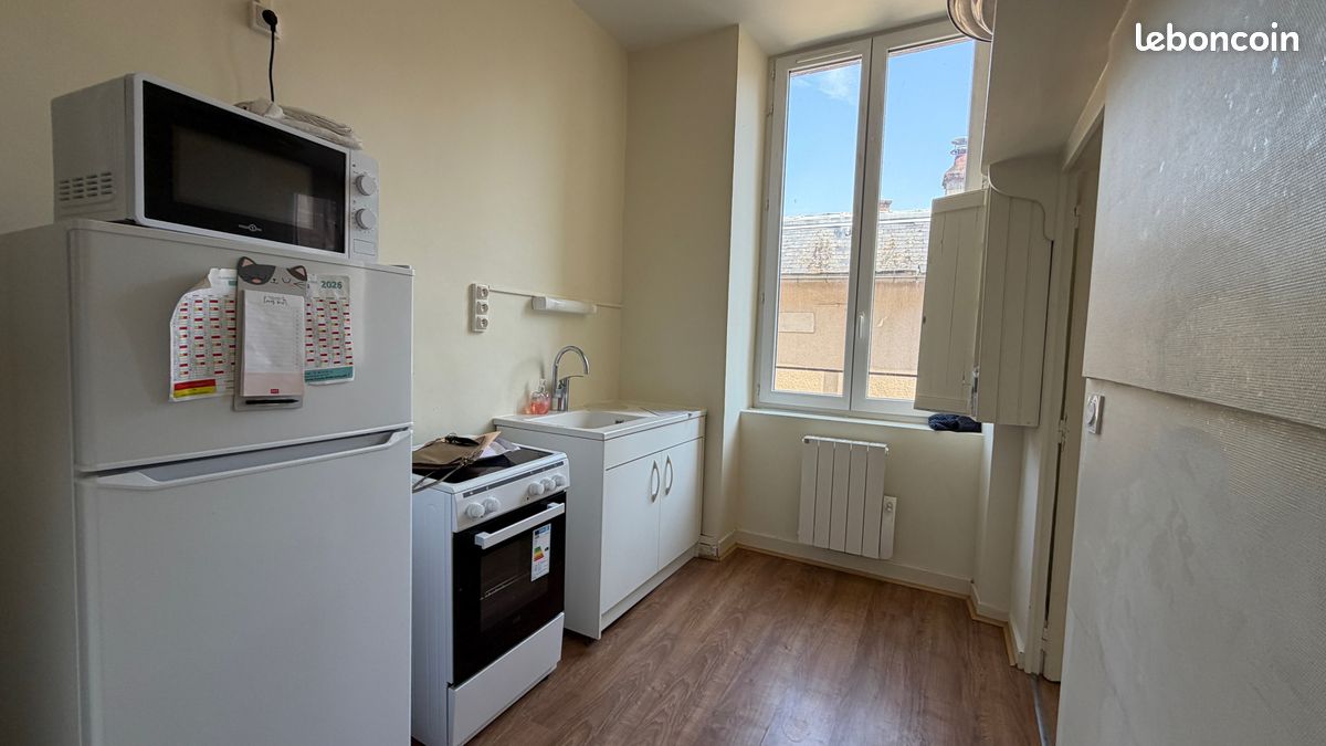 Appartement 2 pièces 40 m² · à Avallon · 40 m² · 440 €