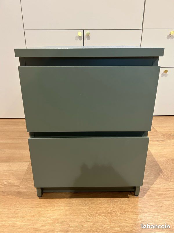 Table de nuit verte x2 (IKEA MALM) (image 1)