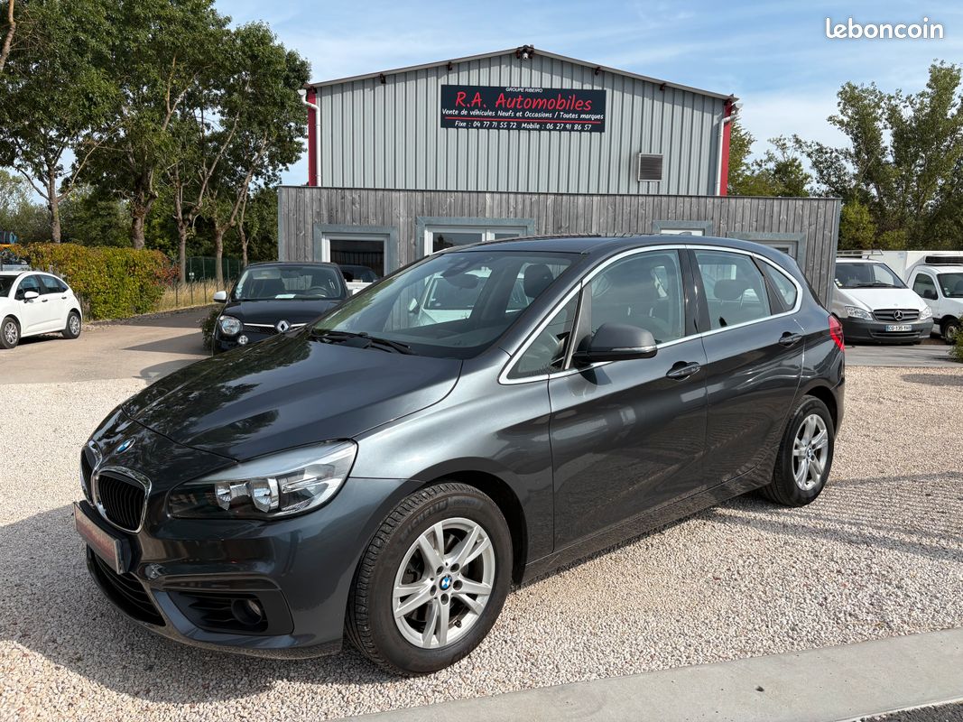 BMW SERIE 2 ACTIVE TOURER (F45) 218i 136Ch LOUNGE / CARNET ET SUIVI D’ENTRETIEN COMPLET (image 1)