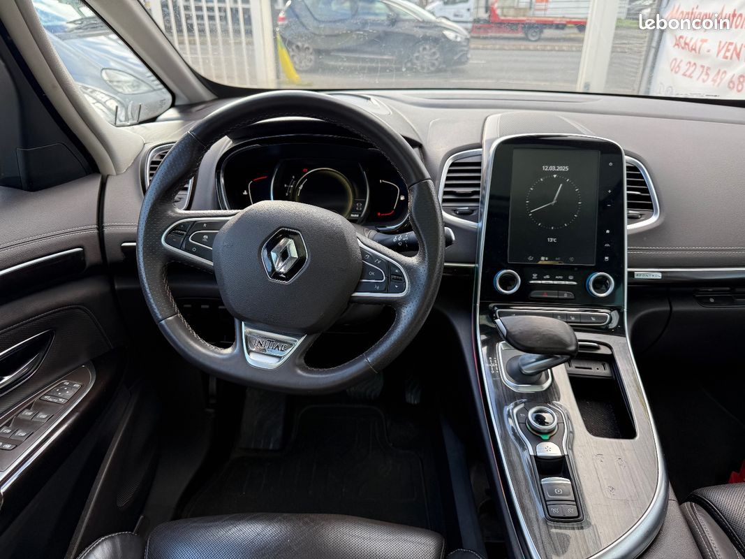 RENAULT ESPACE V dCi 160 Energy Twin Turbo Initiale Paris EDC (image 9)