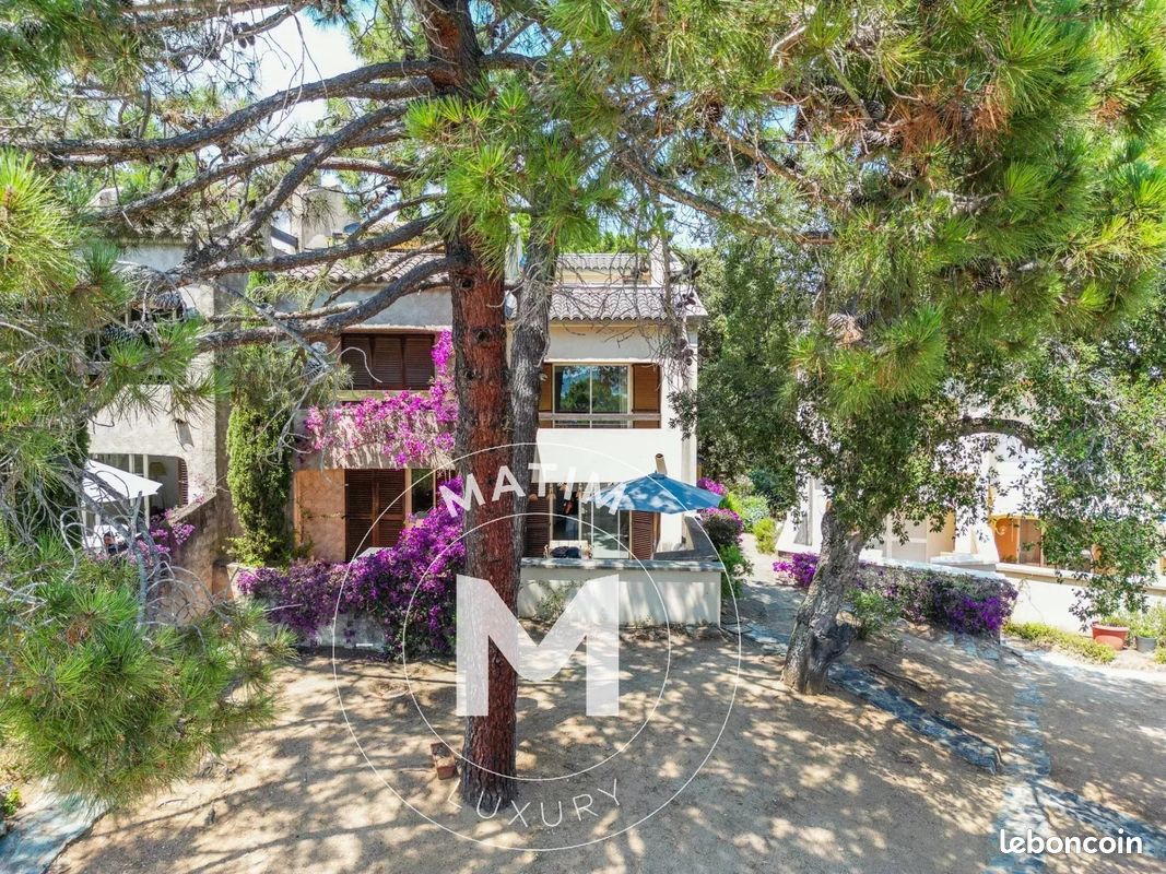 Maison 4 pièces 65 m² · à Lecci · 65 m² · 650 000 €