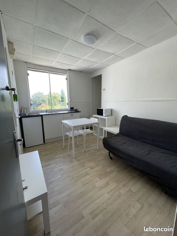 Appartement 1 pièce 12 m² · à Arles · 12 m² · 450 €/mois