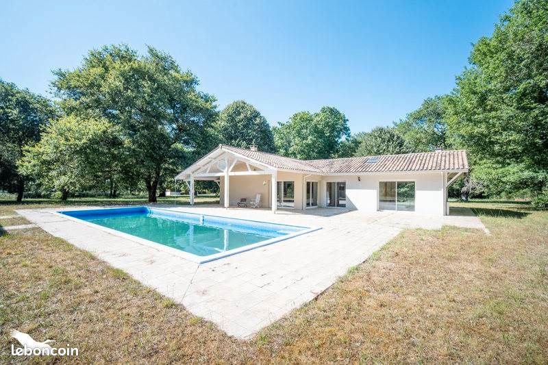 Maison 9 pièces 270 m² · à Castets · 270 m² · 628 000 €