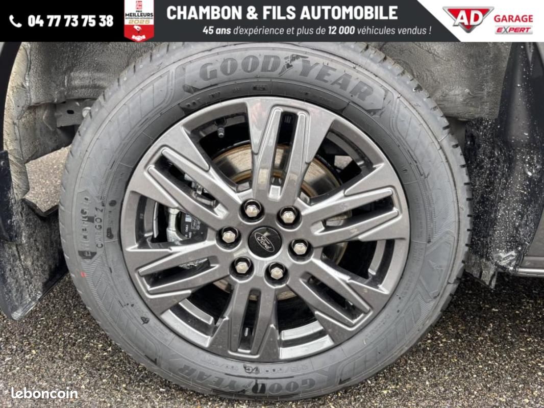 Ford Transit Custom FOURGON 320 L2H1 2.0 ECOBLUE 170 CH BVA8 LIMITED Prix: 35825 HT (image 30)