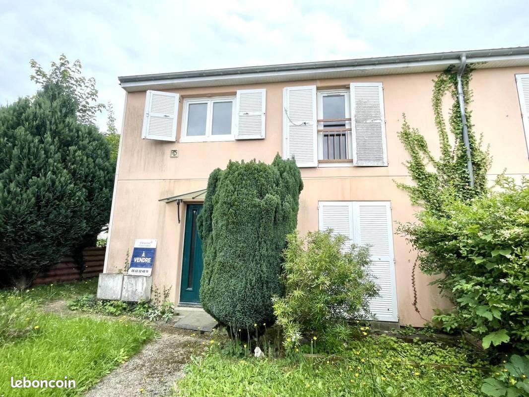 Maison 4 pièces 91 m² · à Auneuil · 91 m² · 129 000 €