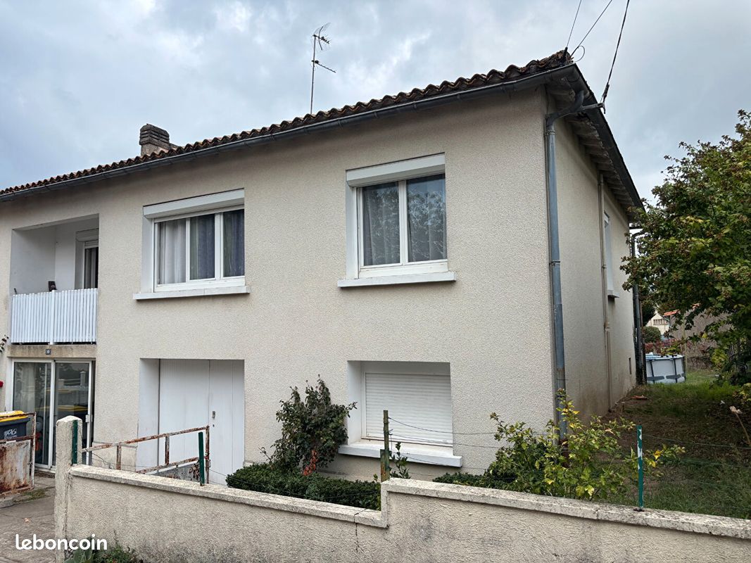 Maison 6 pièces 81 m² · à Parthenay · 81 m² · 102 000 €