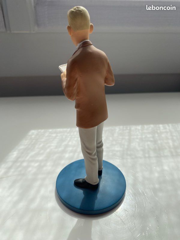 Figurine Hergé reporter de la collection officielle hachette