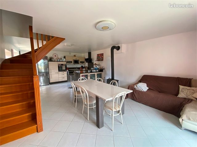 Maison 3 pièces 92 m² · à Bibost · 92 m² · 960 €