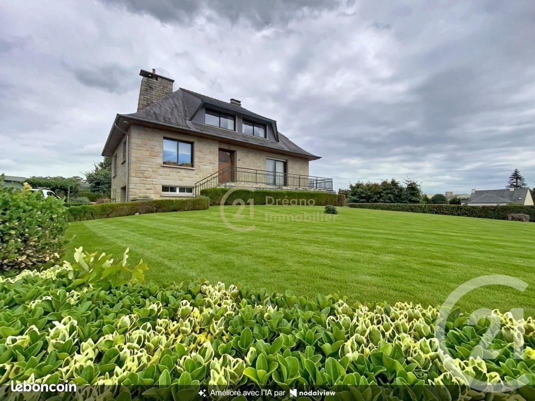 Maison 7 pièces 132 m² · à Pleugueneuc · 132 m² · 299 900 €