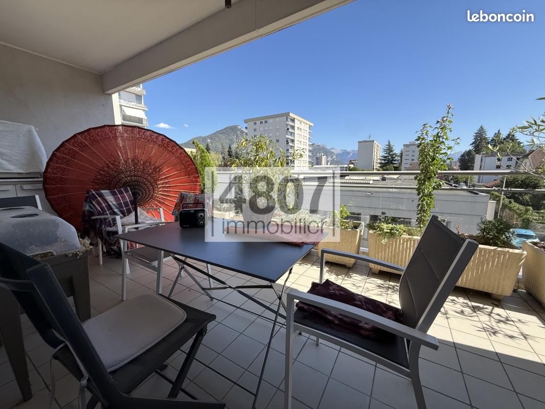 Appartement 3 pièces 70 m² · à Annecy · 70 m² · 460 000 €