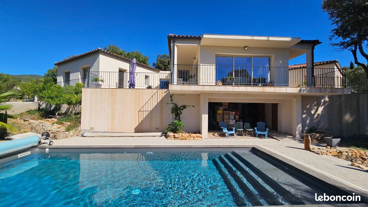 Maison 5 pièces 190 m² · à Figanières · 190 m² · 885 000 €