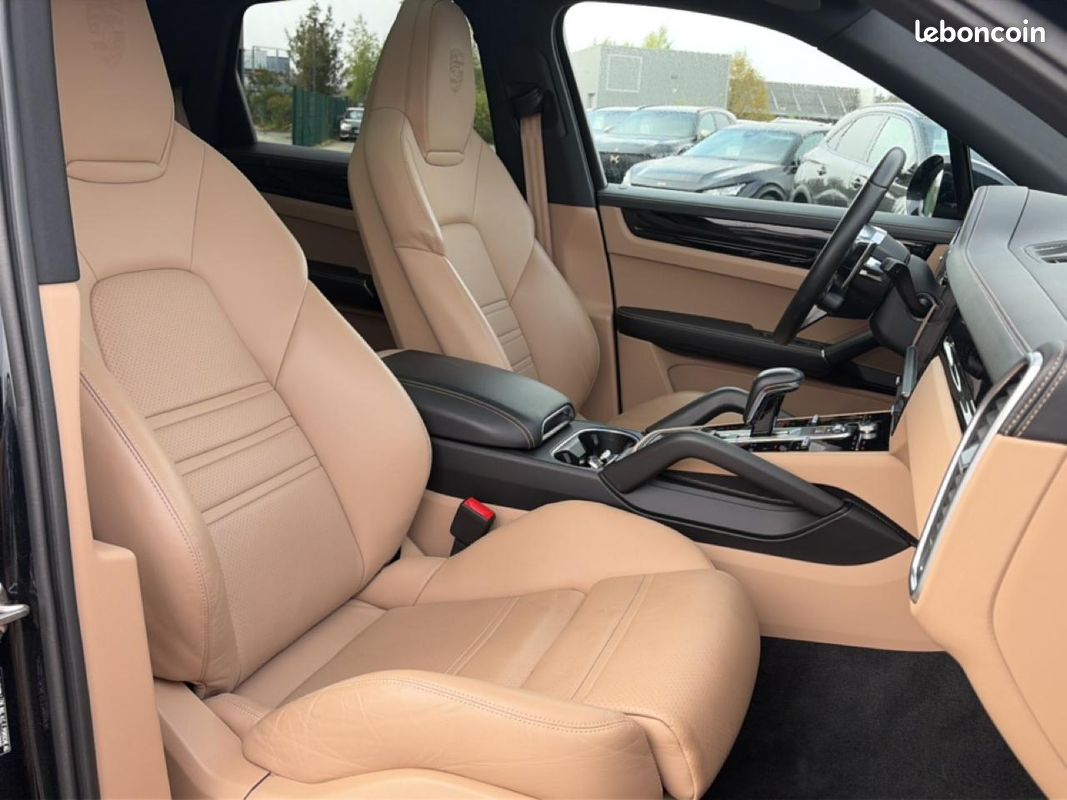 PORSCHE CAYENNE (9ya) 3.0 v6 462 e-hybrid platinum edition (image 15)