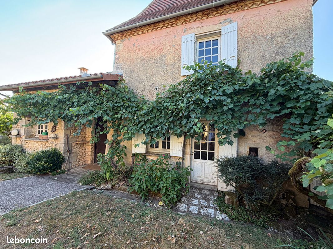 Maison 5 pièces 99 m² · à Saint-Vincent-sur-l'Isle · 99 m² · 215 000 €