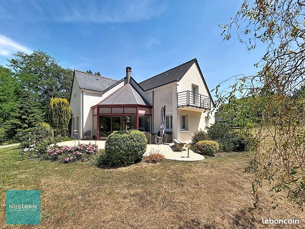 Maison 6 pièces 225 m²